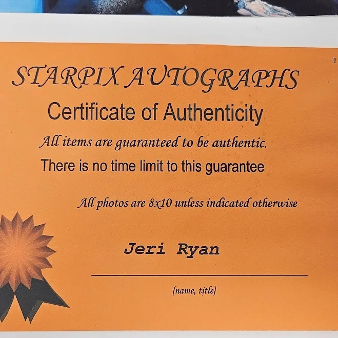 Jeri Ryan — Star Trek Voyager Seven Of Nine 7 of 9 Autograph 8x10 Signed by Jeri Ryan w/ COA, изображение 2