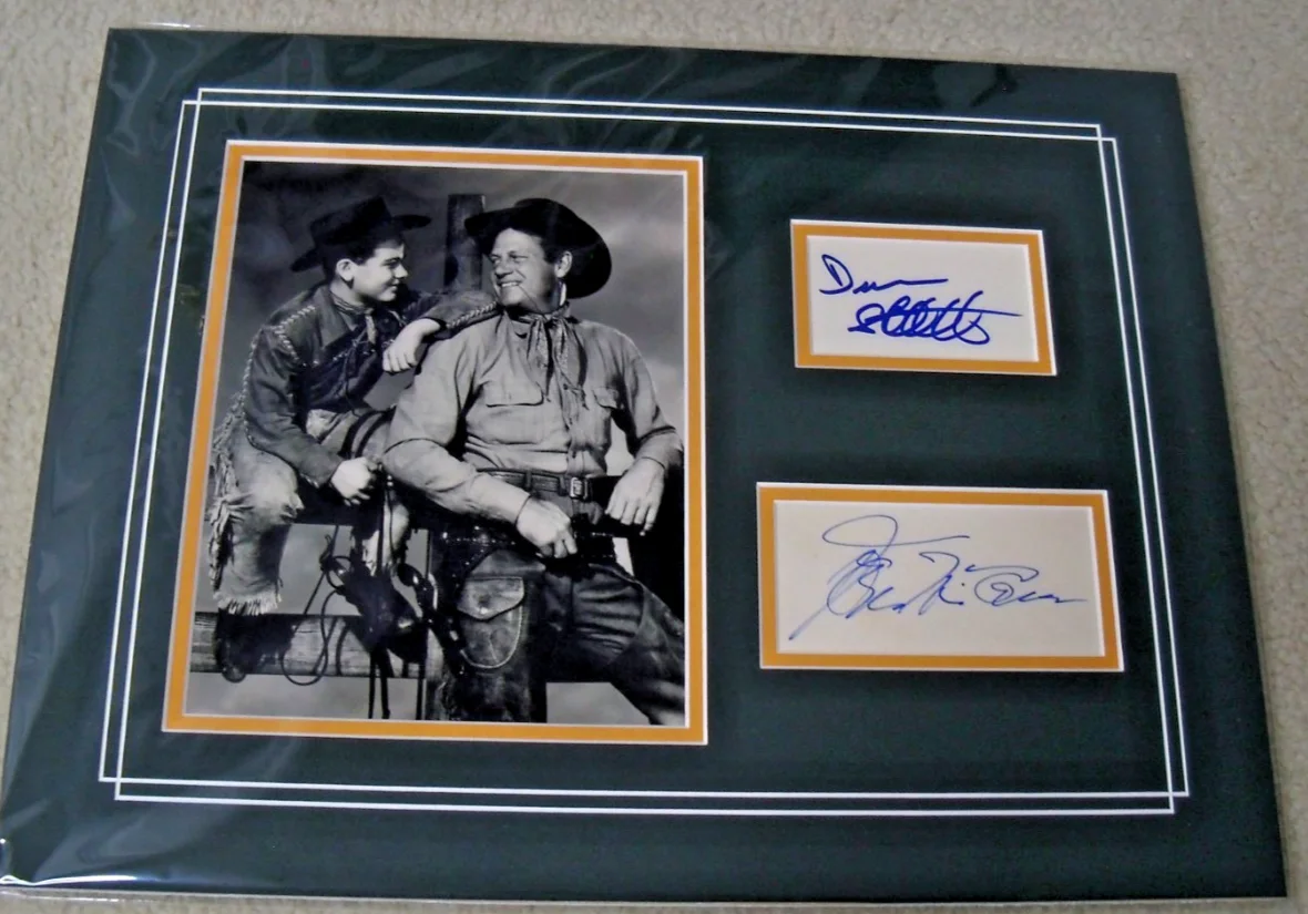 Joe McCrea, Dean Stockwell — Cattle Drive signed cards with photo COA matted Joel McCrea Dean Stockwell