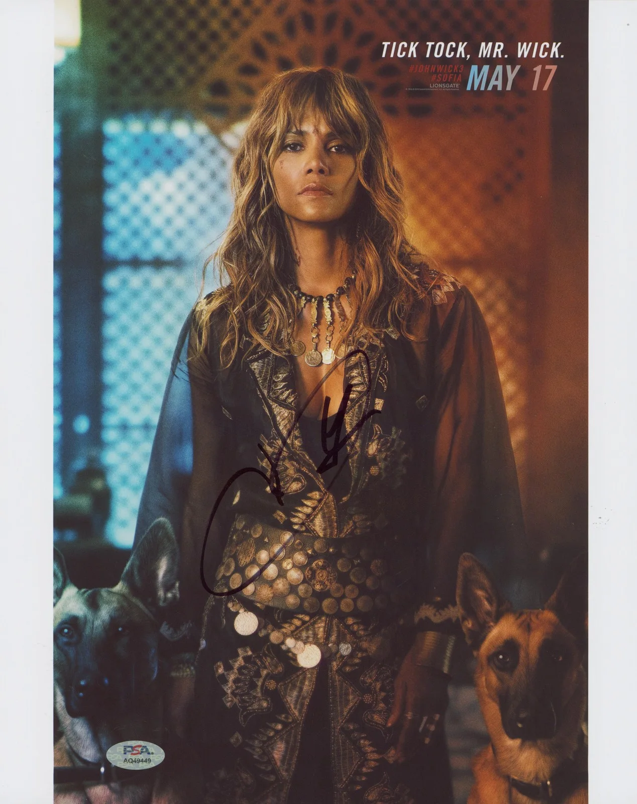 Halle Berry — Halle Berry John Wick Chapter 3 Authentic Signed 11x14 Photo PSA/DNA #AQ49449