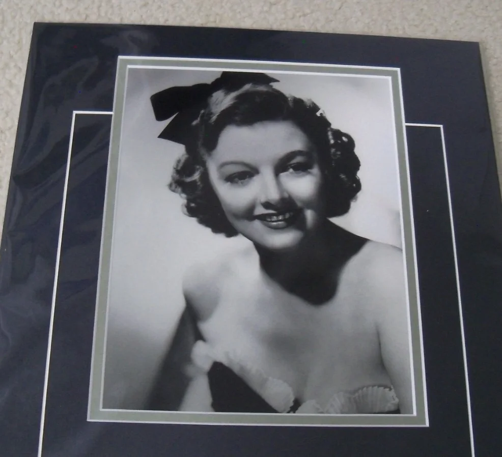 Myrna Loy — Myrna Loy signed check with photo COA matted ready to frame, image 3