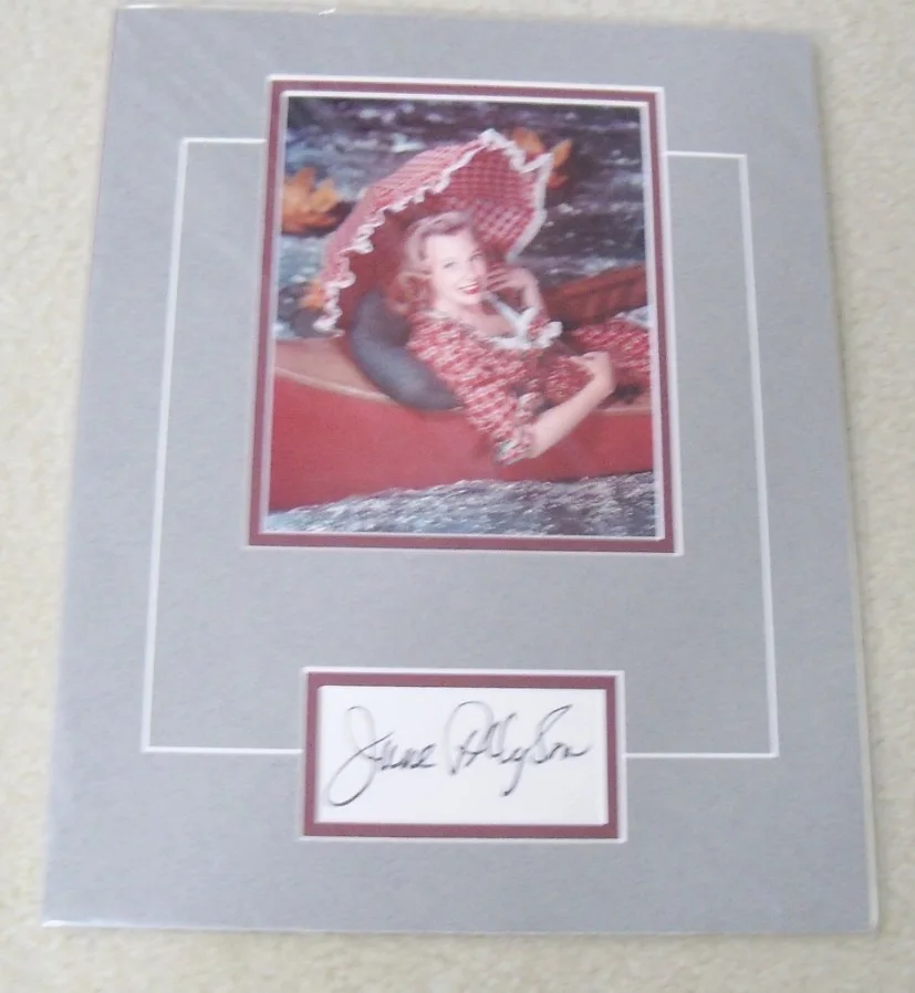 June Allyson — June Allyson signed card with photo matted ready to frame COA, image 4