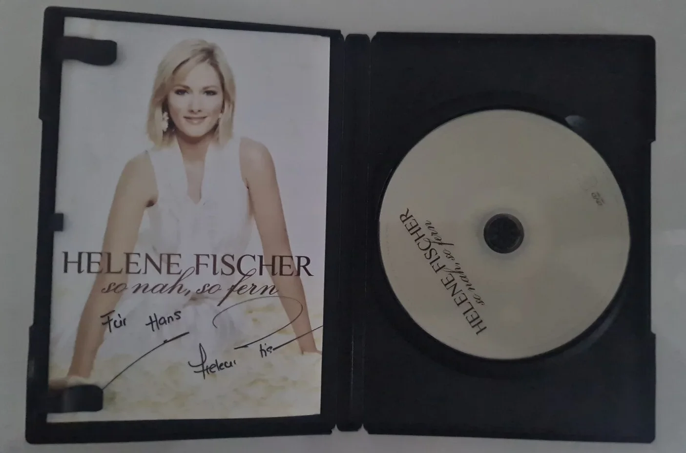 Helene Fischer Autograph Original Signed DVD, image 2