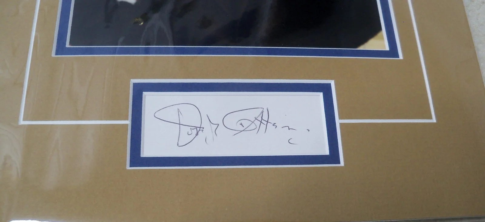 Joseph Cotton — Joseph Cotton signed card with photo matted ready to frame COA, image 2