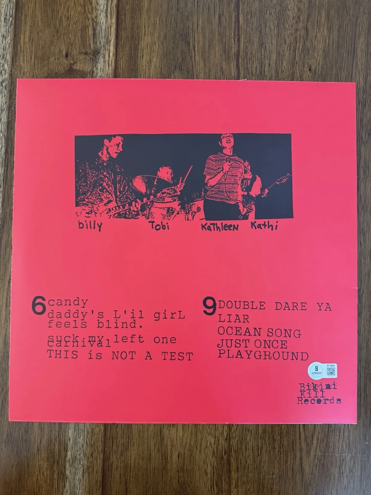 Kathleen Hanna ‘Bikini Kill’ Signed Vinyl Album ‘Revolution Girl Style’ Beckett, изображение 2