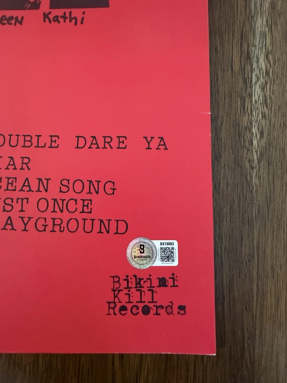 Kathleen Hanna ‘Bikini Kill’ Signed Vinyl Album ‘Revolution Girl Style’ Beckett, изображение 3