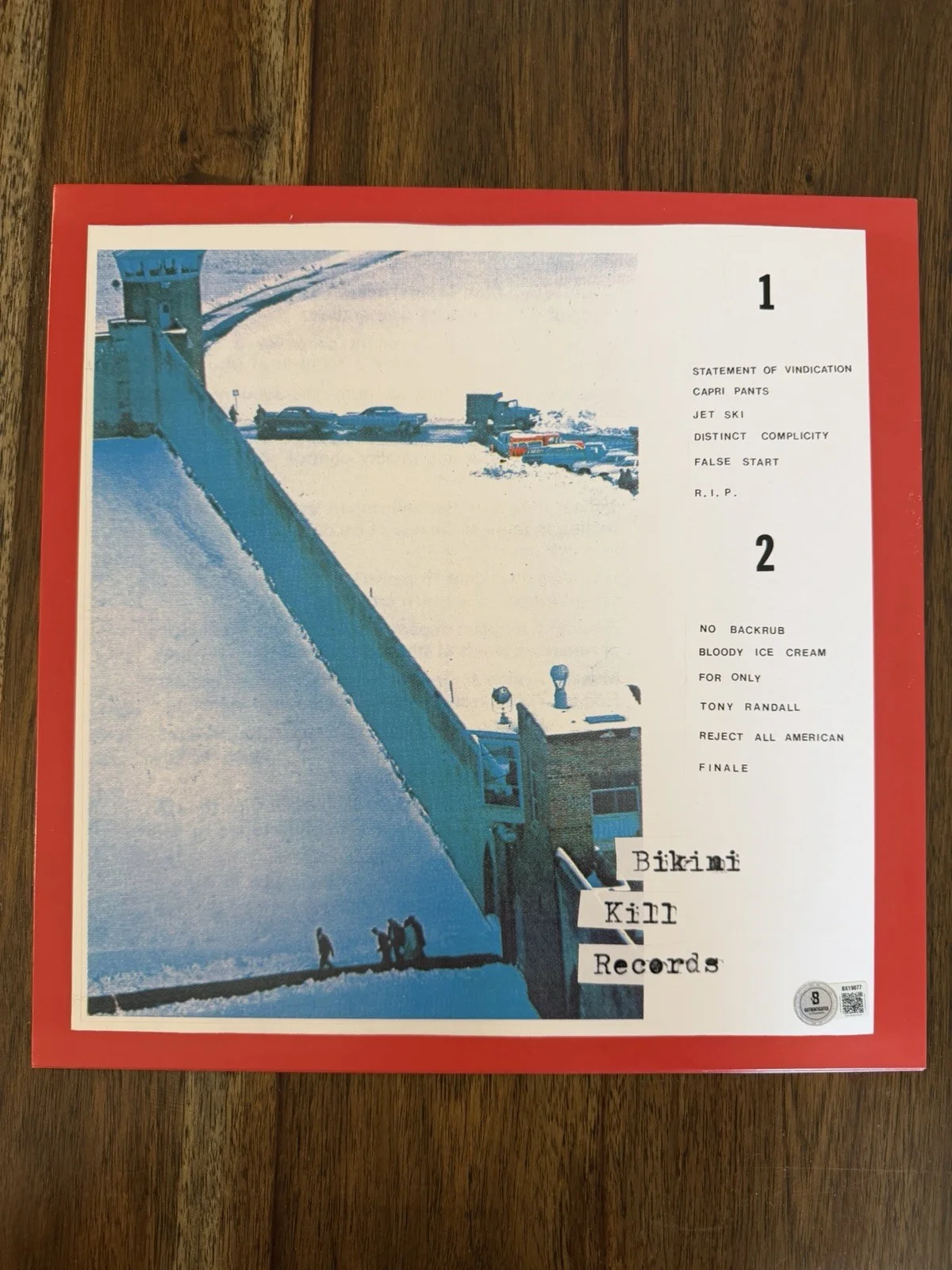 Kathleen Hanna ‘Bikini Kill’ Signed Vinyl Album ‘Reject All American’ Beckett, изображение 2