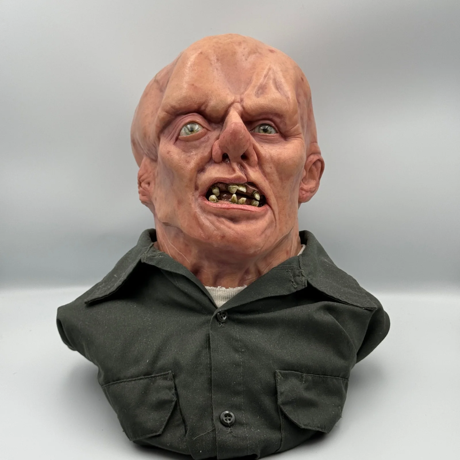 Richard Brooker — Richard Brooker Signed Hockey Mask & COA Scarewear Jason Friday The 13th Part 3, изображение 5