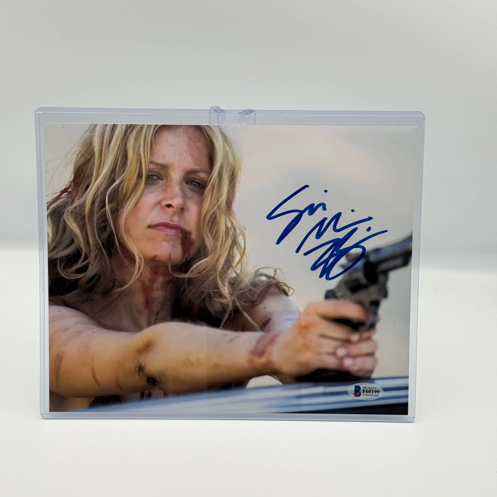 SHERI MOON ZOMBIE — Sheri Moon Zombie Signed 8x10 The Devil's Rejects Beckett Rob Zombie