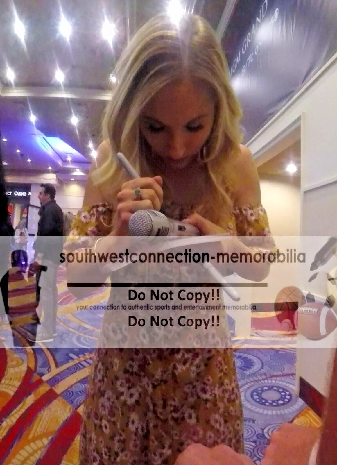 Jessie Chris Signed Microphone Proof Photo Country Music Authentic Autograph Mic, изображение 2