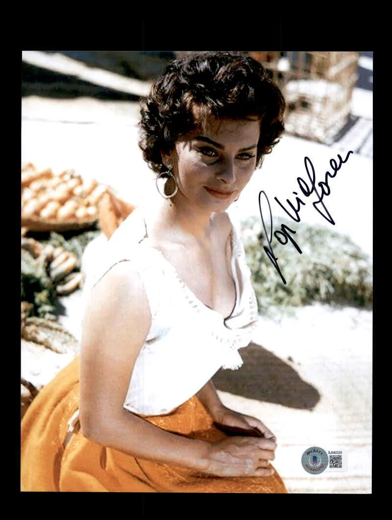 Sophia Loren — Sophia Loren BAS Beckett Coa Signed 8x10 Photograph Autographed