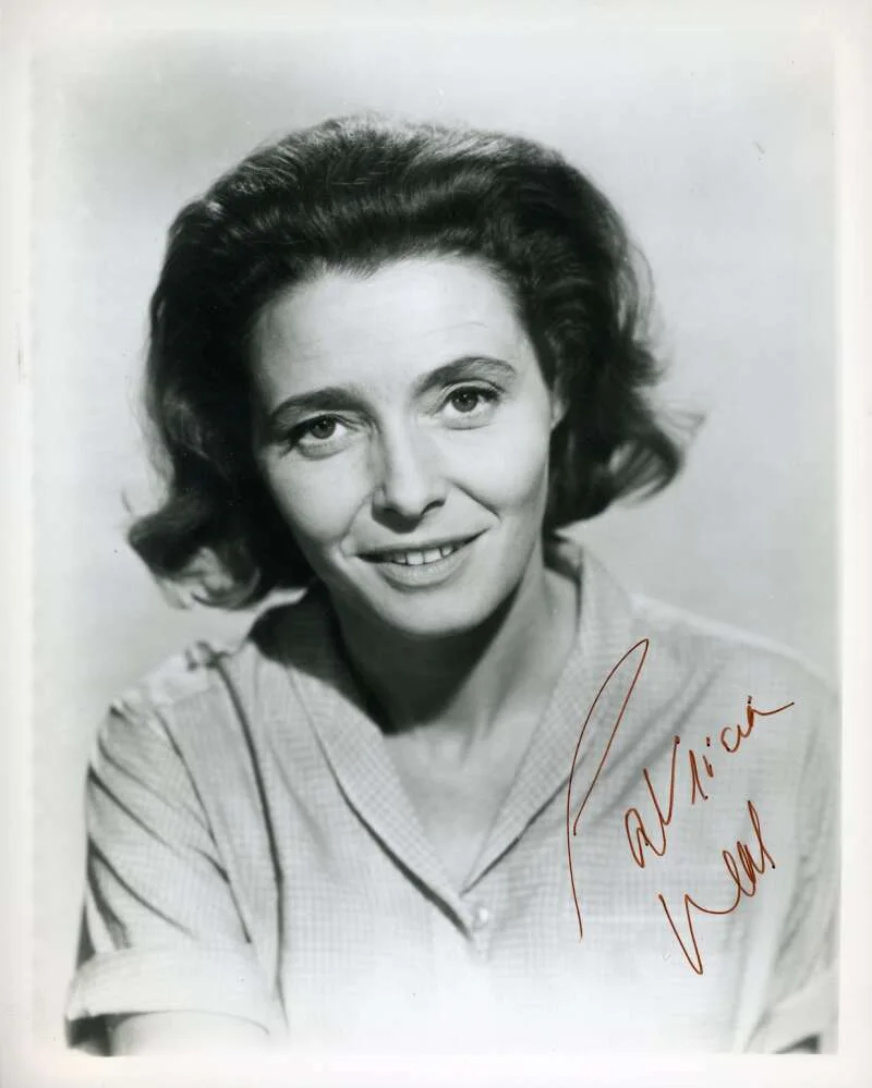 Patricia Neal — Patricia Neal JSA Coa Signed 8x10 Photo Autograph
