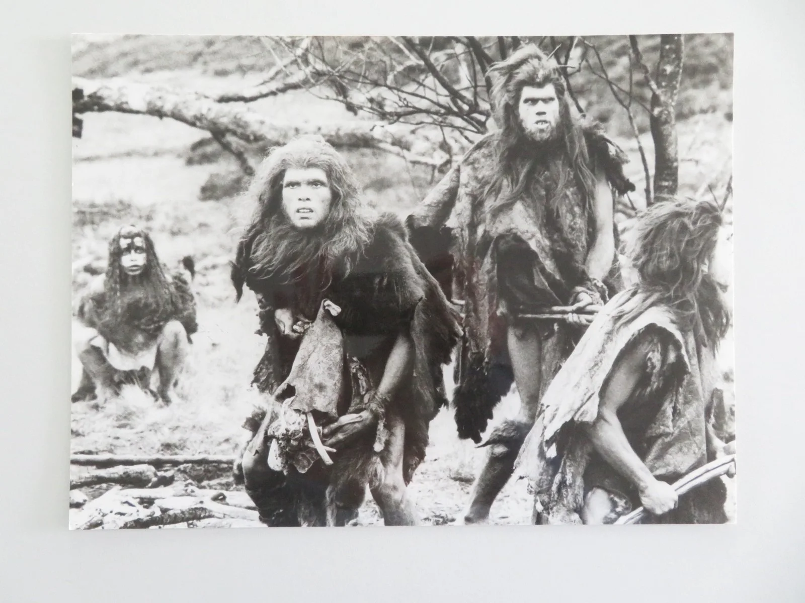 Quest for Fire - B Movie Still Photo Lot Of 2 Everett McGill Nicholas Kadi 1981, изображение 3