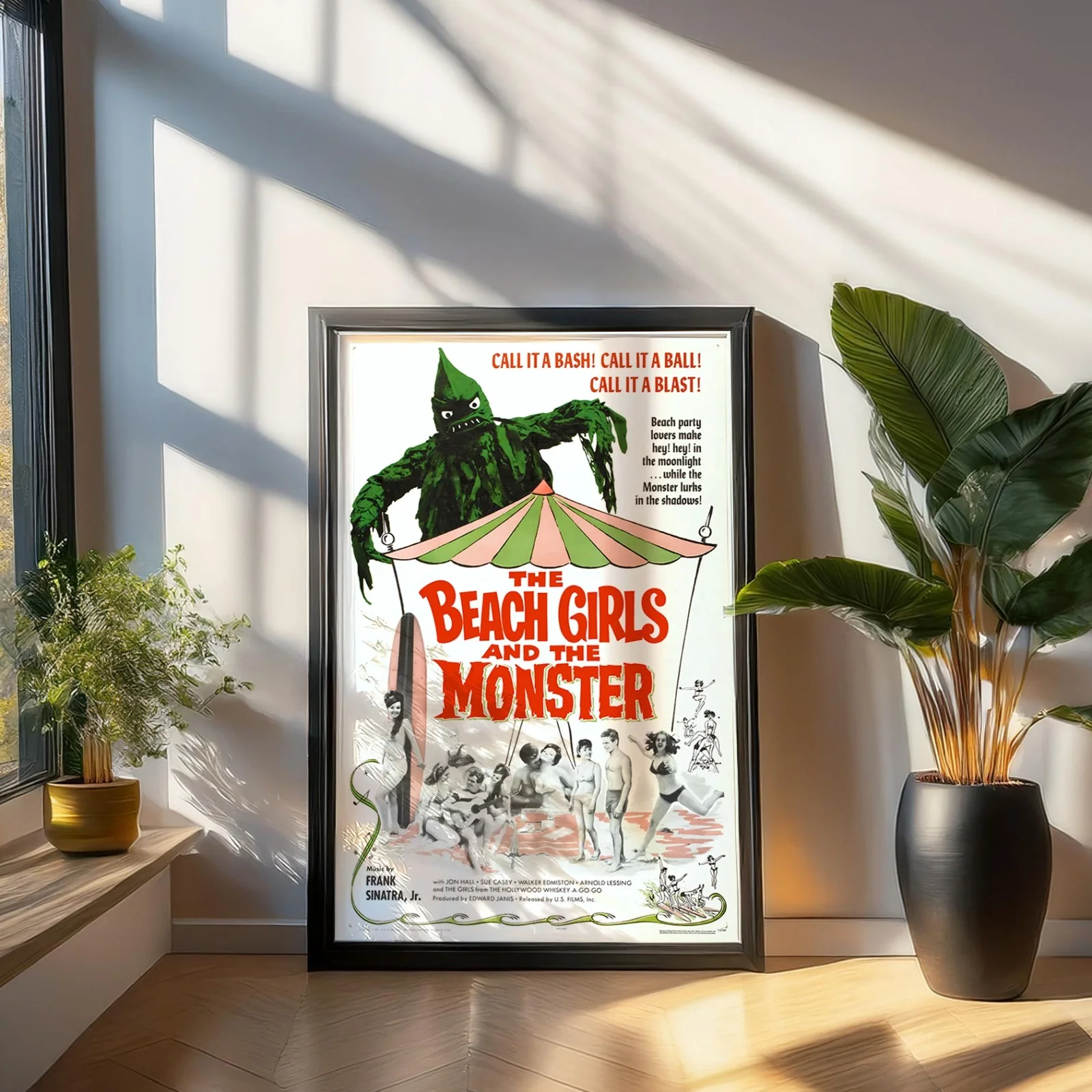 The Beach Girls and the Monster - 1965 Restored 27.2" x 41" US One Sheet Poster, изображение 4