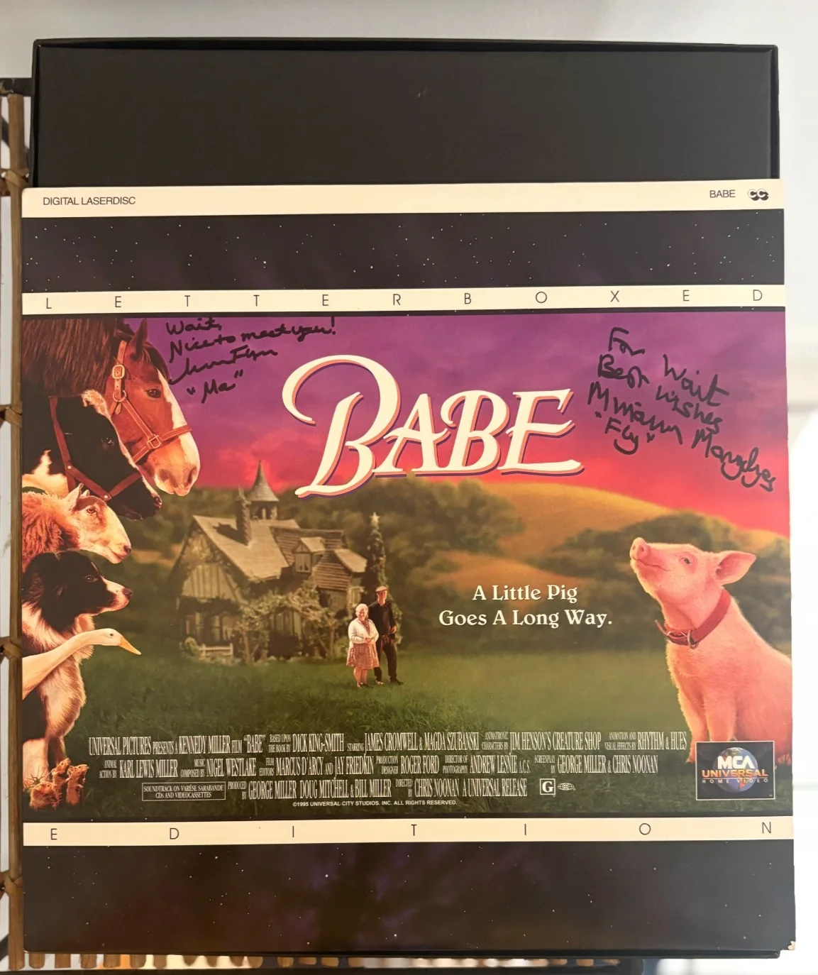 Miriam Margolyes — MOVIE Babe Laserdisc MCA Letterboxed Edition SIGNED Maa & Fly Miriam Margolyes &
