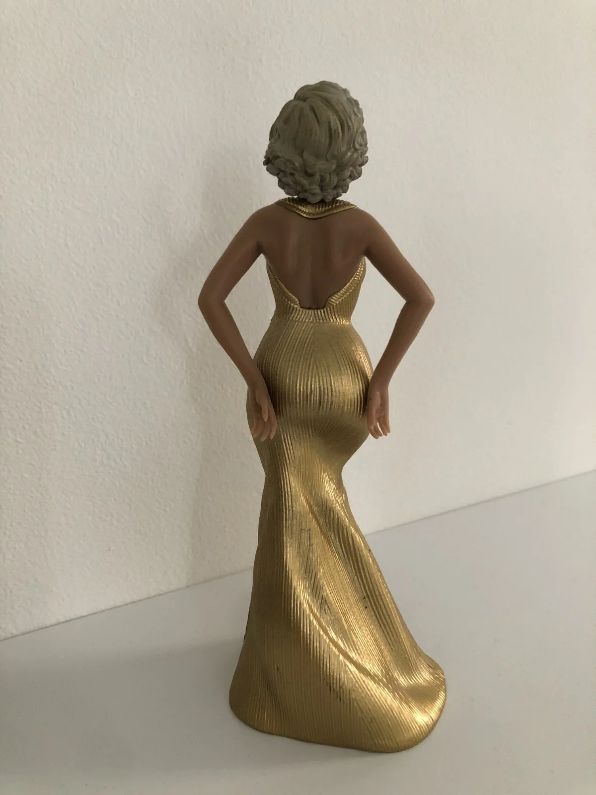 Marilyn Monroe Golden Dress Figurine RARE Gentlemen Prefer Blondes, изображение 4