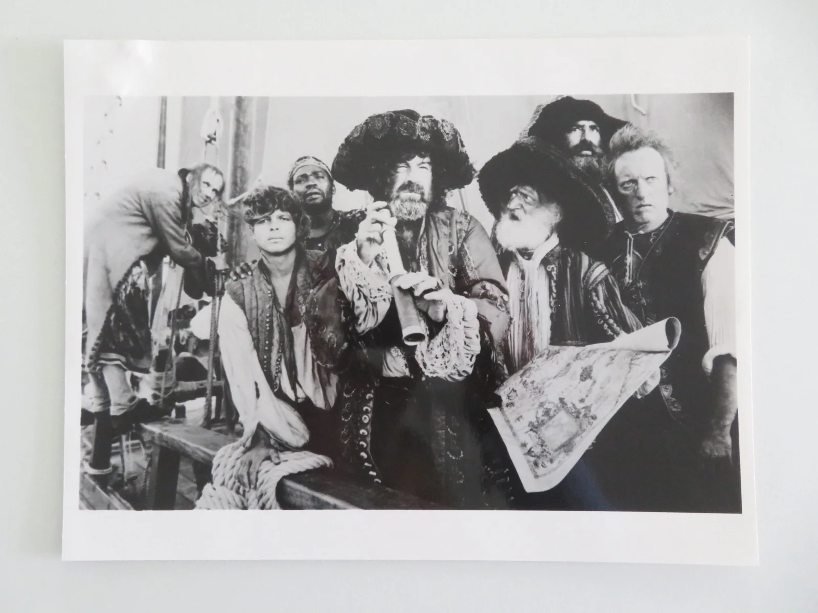 Pirates- B Movie Still Photo Lot Of 4 Walter Matthau Cris Campion 1986, изображение 3