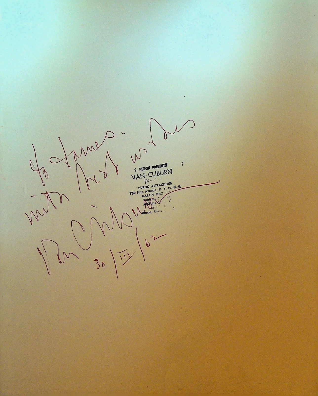 Van Cliburn Pianist Autograph Signed Photograph 1962, image 2