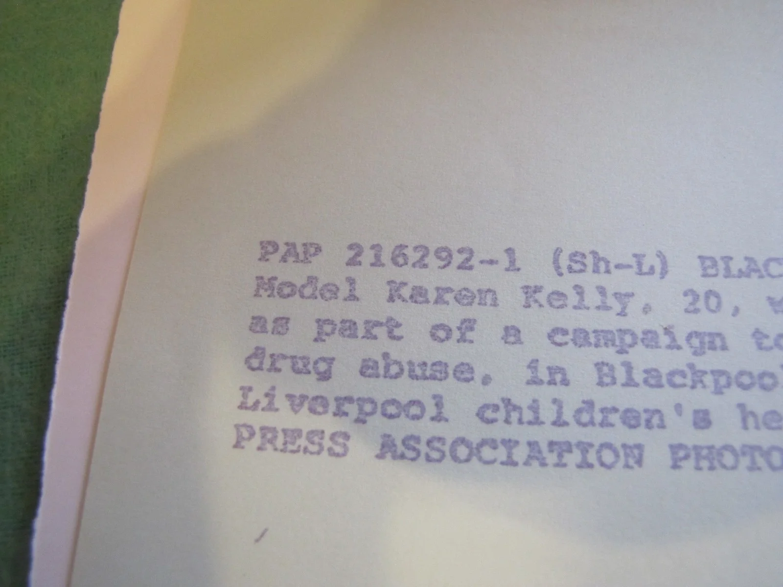 Karen Kelly Press Photograph, image 3