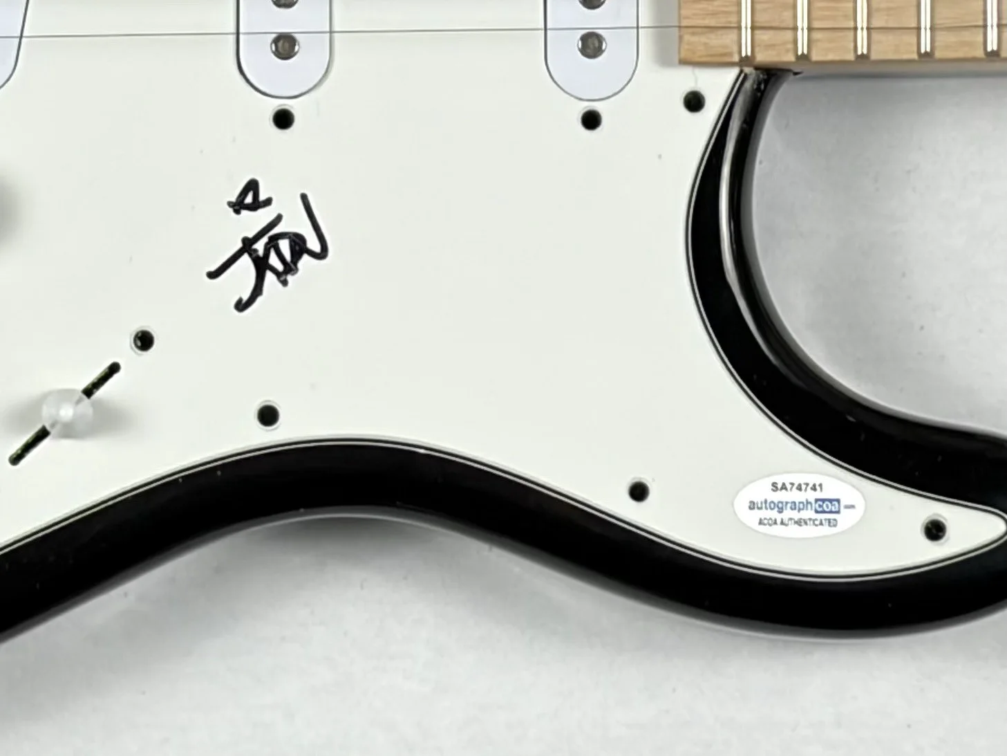 JXDN Jaden Hossler Signed Autograph Electric Guitar Tell Me About Tomorrow ACOA, изображение 4