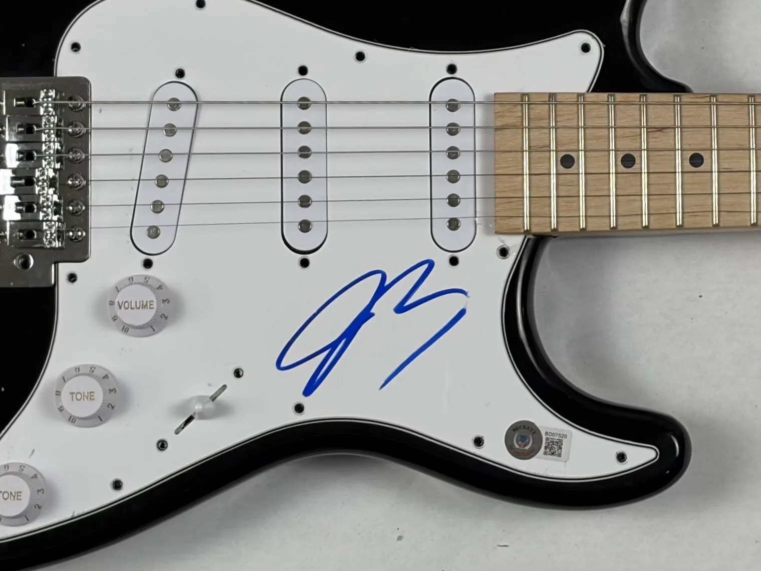 Joe Bonamassa Signed Autograph Electric Guitar Blues Rock Guitarist Beckett COA, изображение 3