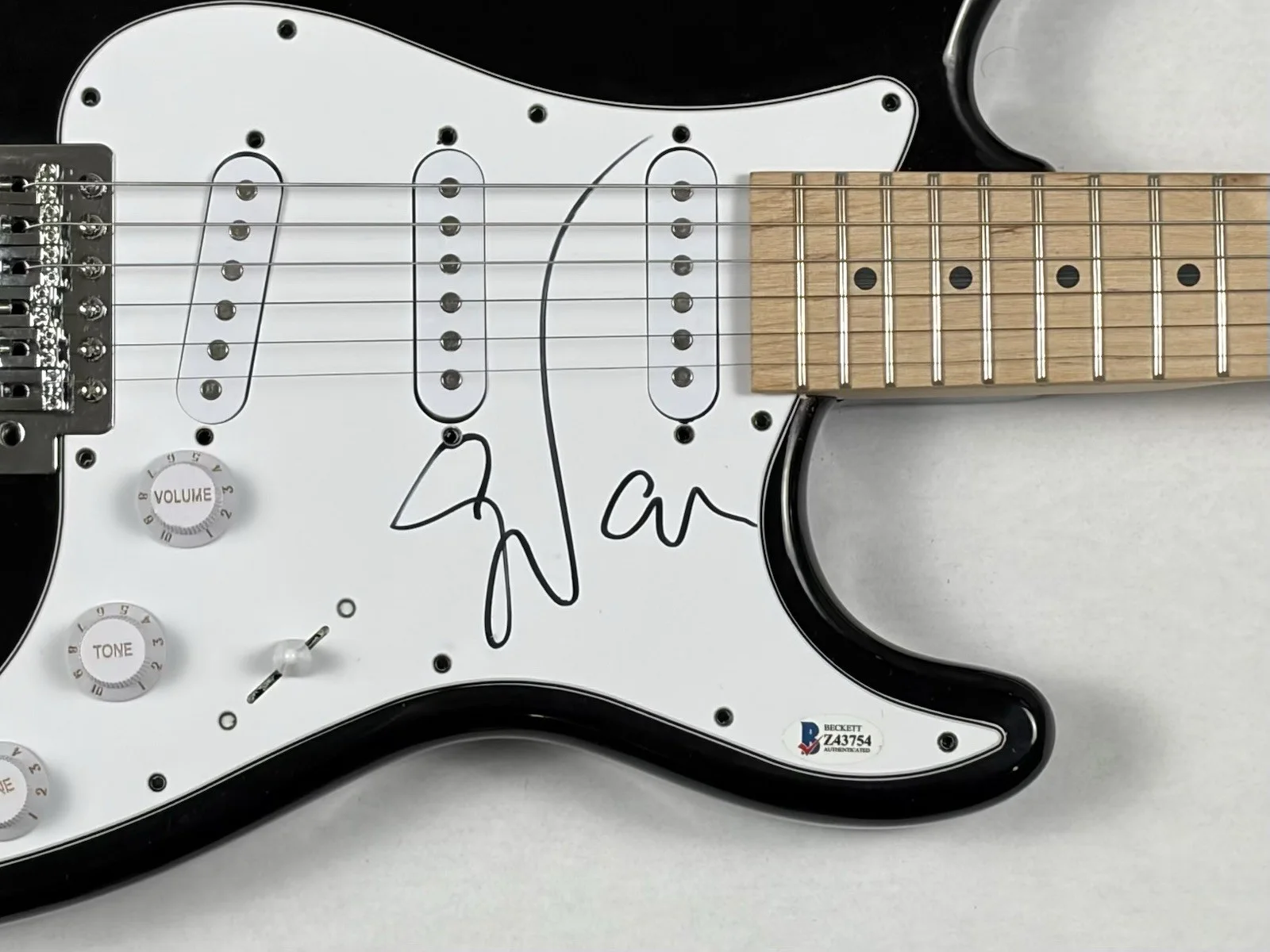 Steve Vai Signed Autograph Electric Guitar David Lee Roth Guitarist Beckett COA, image 3