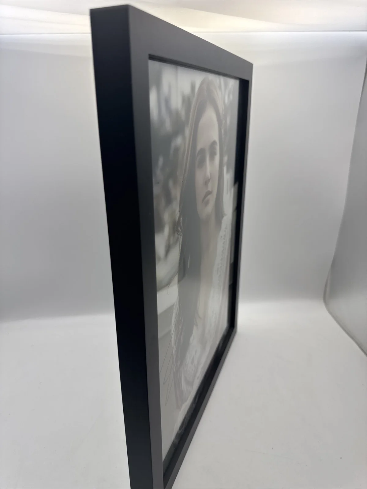 Zoey Deutch Signed 11x14 Photo PSA/DNA COA AC95249 Framed Autograph, image 4