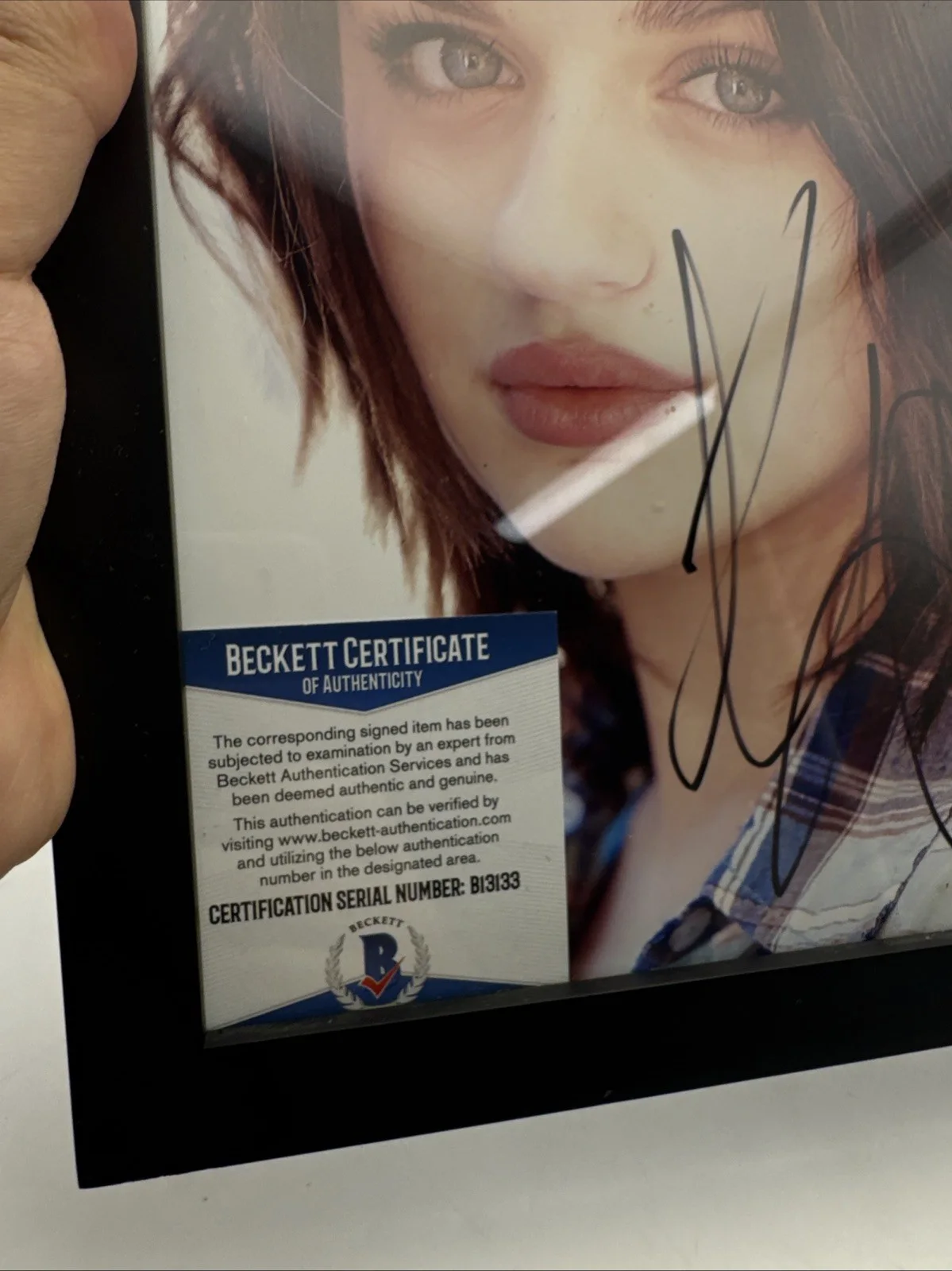 Joey King Signed 8x10 Photo Beckett BAS COA Framed Autograph, изображение 2