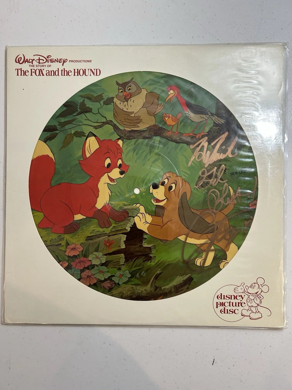 Corey Feldman — Signed Corey Feldman Rare The Fox and The Hound 1981 Disney Picture Disc Vinyl, изображение 2