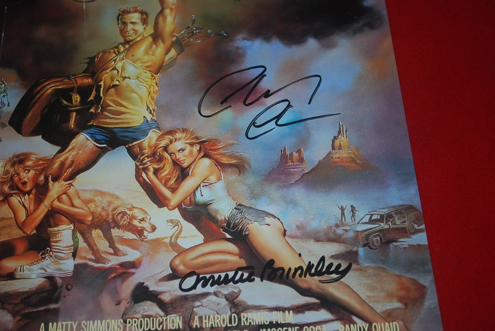 chevy chase — Chevy Chase Christie Brinkley Signed 11x17 Vacation Movie Poster BAS 4W688113, изображение 2