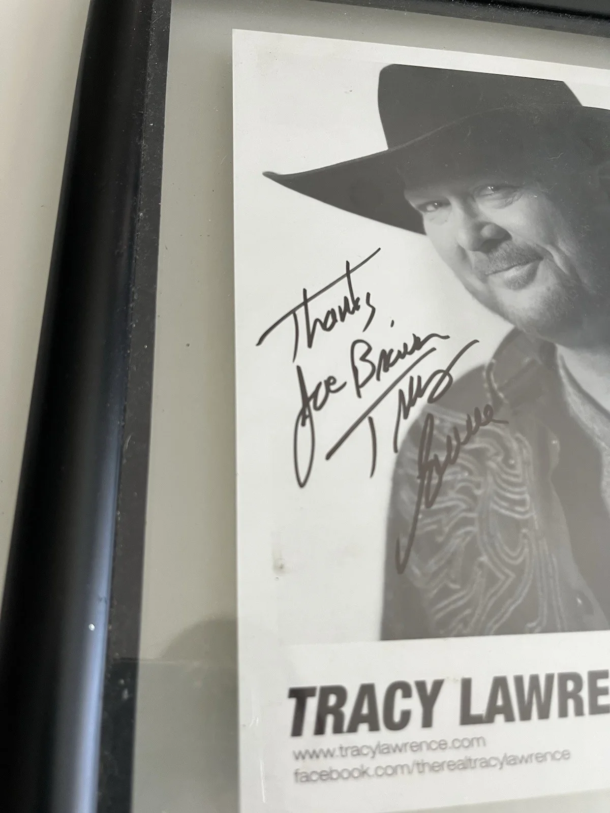 TRACY LAWRENCE SIGNED AUTOGRAPHED 14x13 Photo Country Music Glass Framed, изображение 5