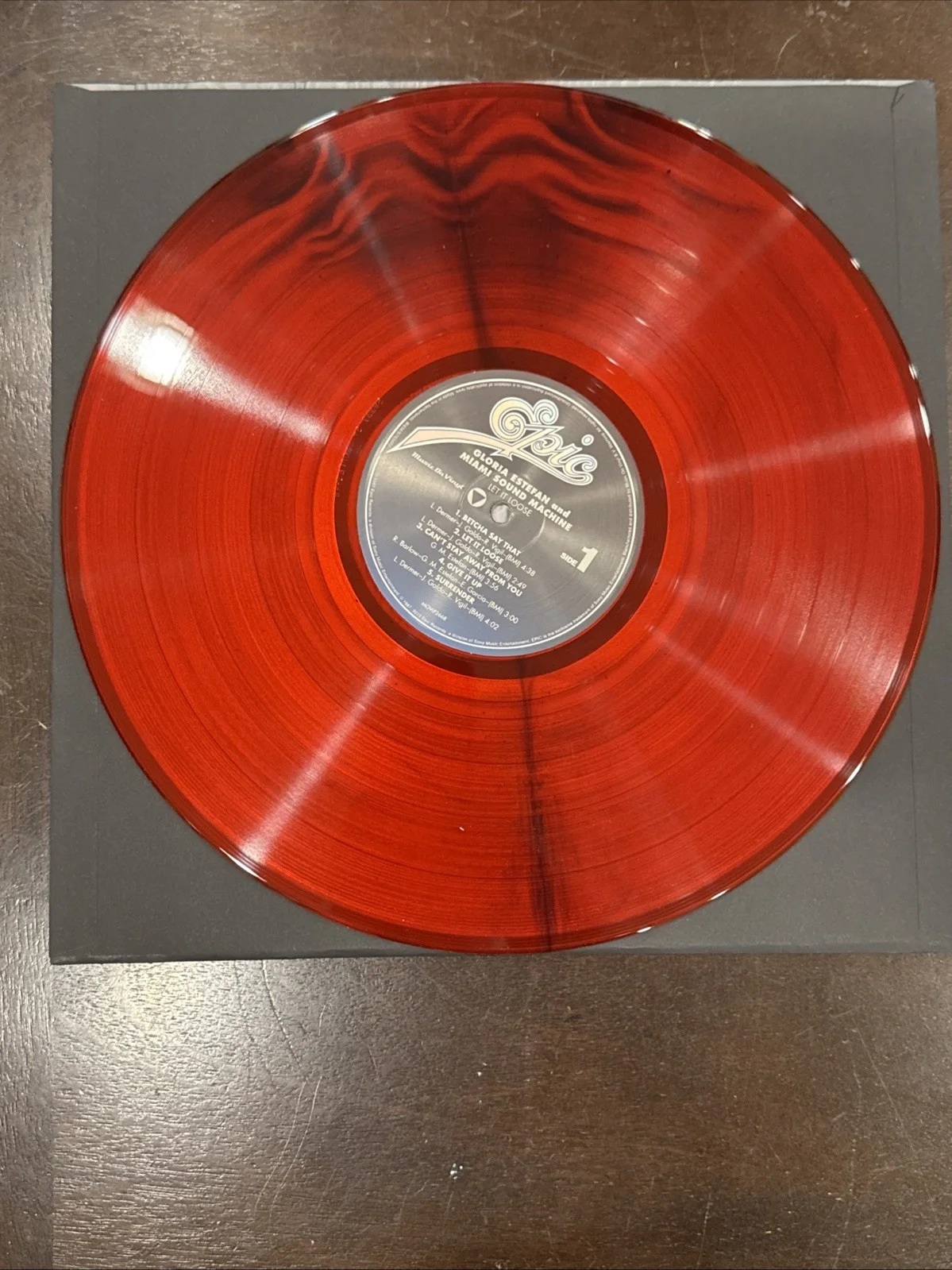 Gloria Estefan Autograph Signed Vinyl LP Record Miami Sound Machine Let It Loose, изображение 4