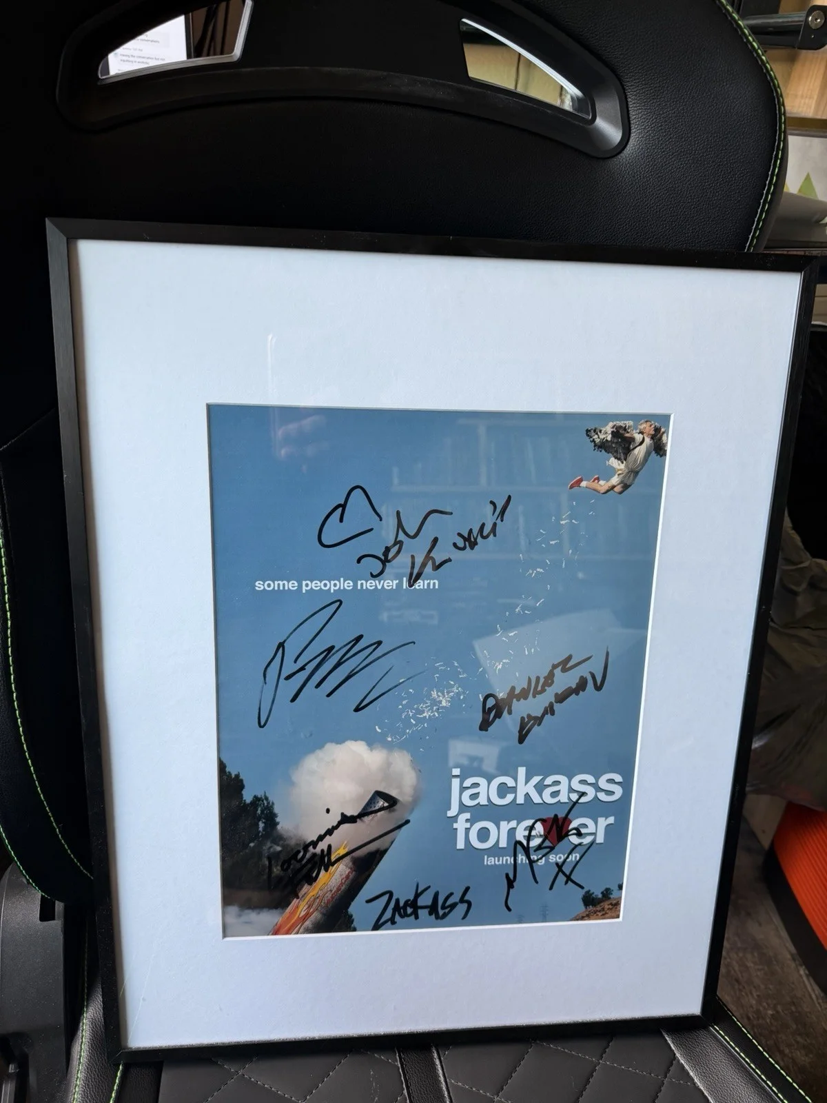 JOHNNY KNOXVILLE Signed poster framed , preston, machine gun kelly, and more!, image 3