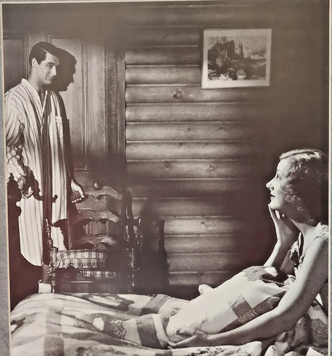 Irene Dunne — Irene Dunne autograph Picture from 1937 THE AWFUL TRUTH, w/ Cary Grant 19" X 15", image 2