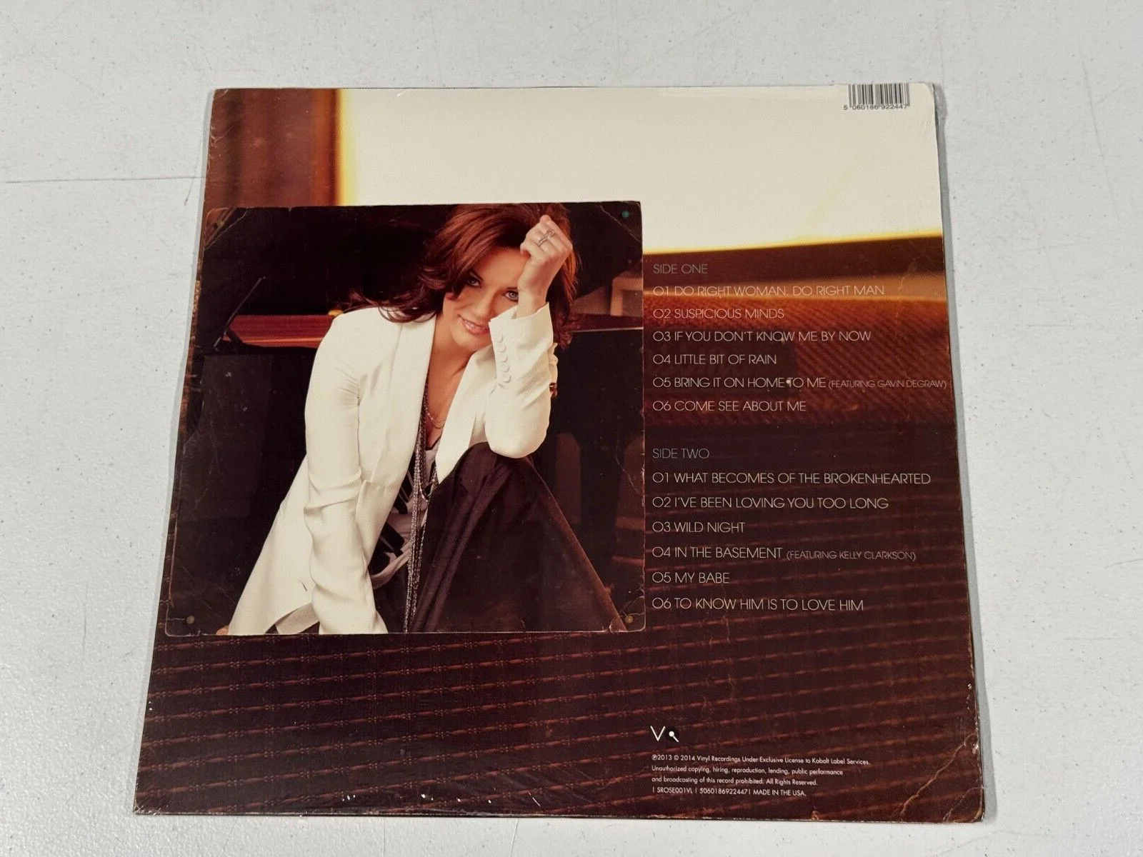 MARTINA McBRIDE EVERLASTING AUTOGRAPHED 2014 SEALED RARE, image 3