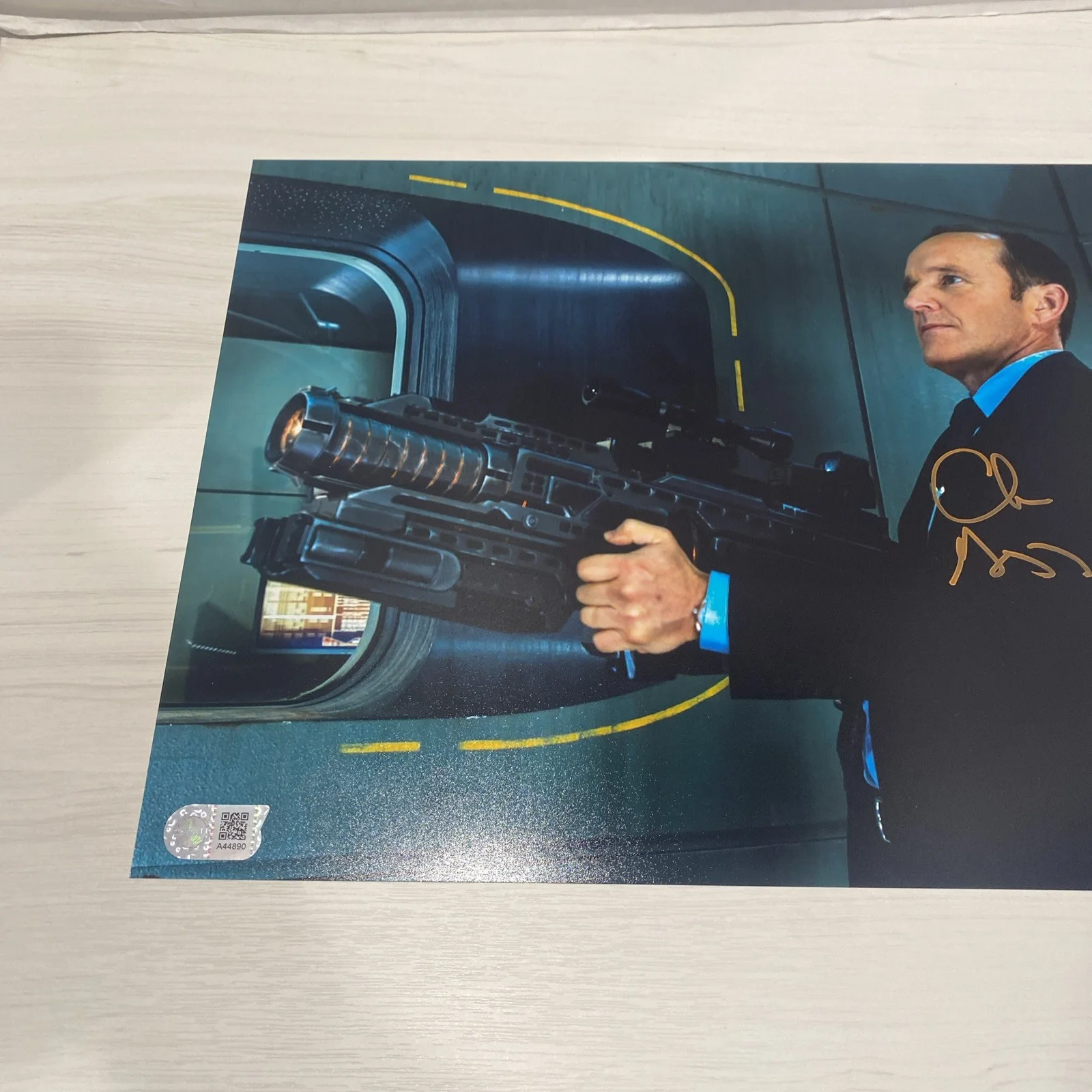 Clark Gregg Signed 11x14 Phil Coulson Avengers SWAU SIGNING COA, image 2