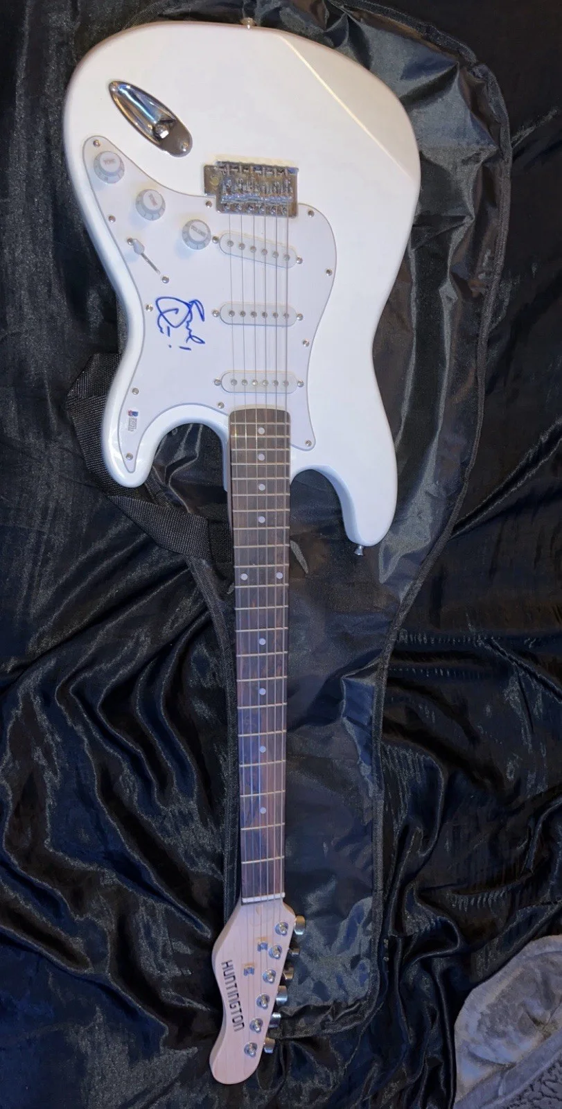 Panic! at the Disco Brendon Urie Signed White Electric Guitar, image 2