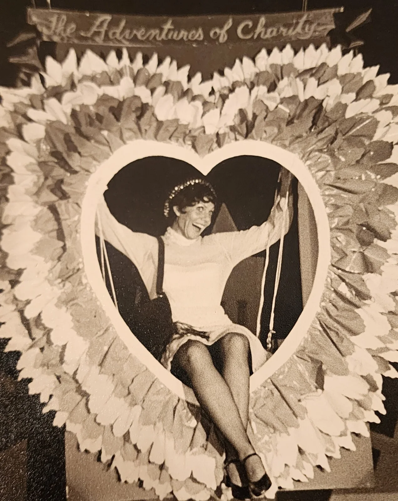 Vintage 8 x 10 Original Actress Photo Picture The Adventure of Charity McLaine?, изображение 2
