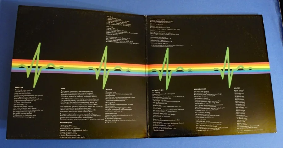 ROGER WATERS SIGNED & PSA Certified Pink Floyd Vinyl - DARK SIDE OF THE MOON!, image 4