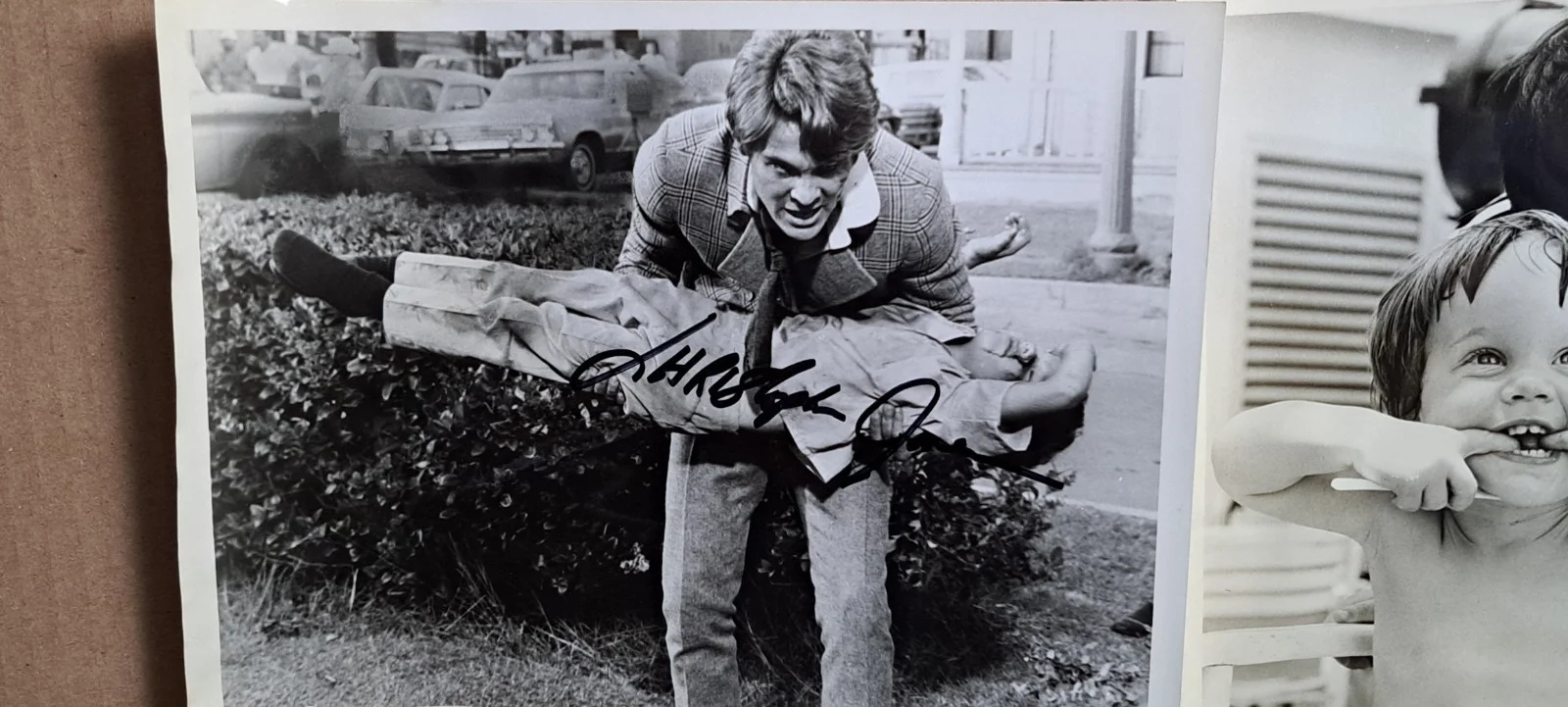Lot of Vintage Movie Photos Some Signed Star Trek Robert Diniro etc, изображение 3