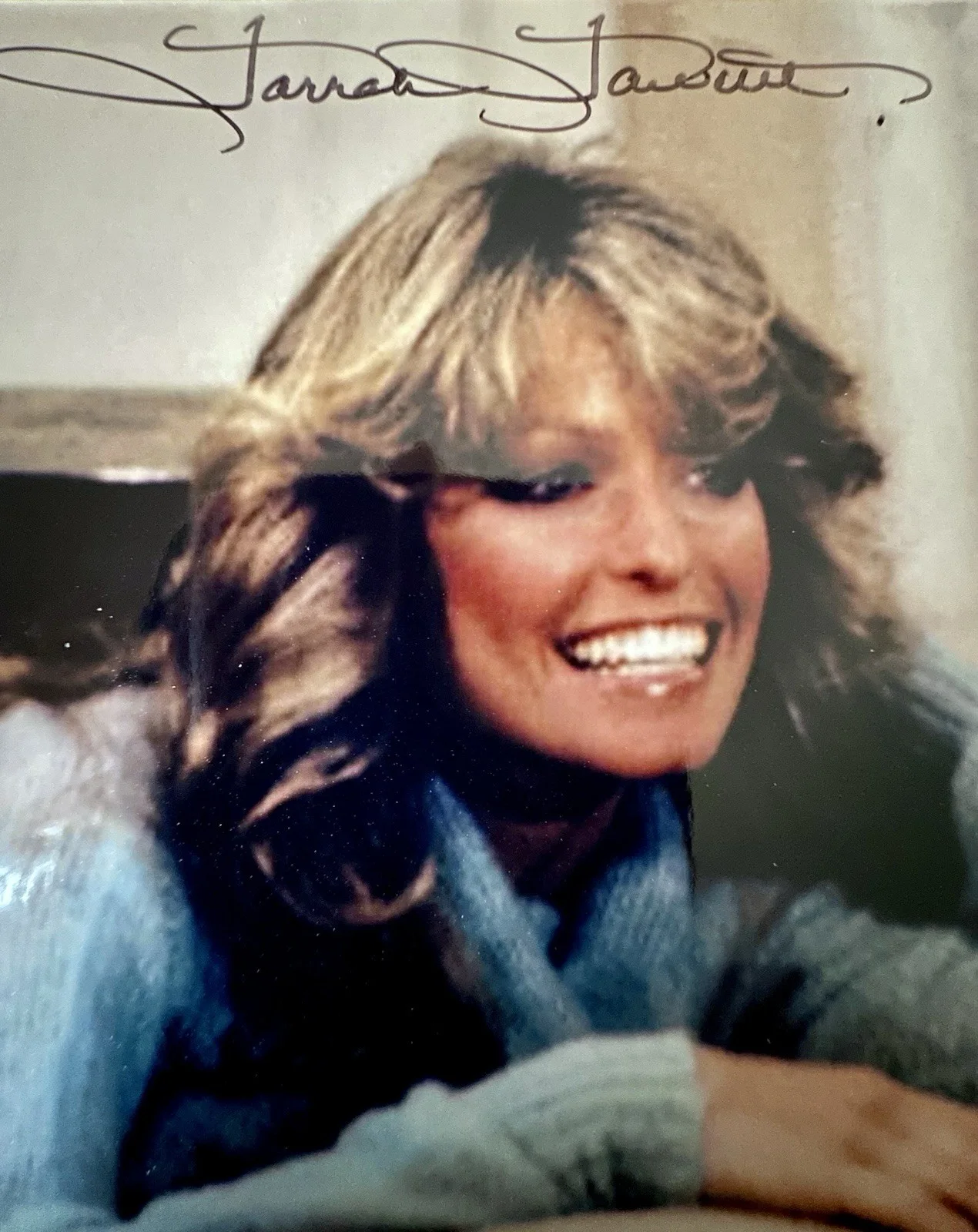 Farrah Fawcett Signed 8 X 10 Photo With COA, image 4
