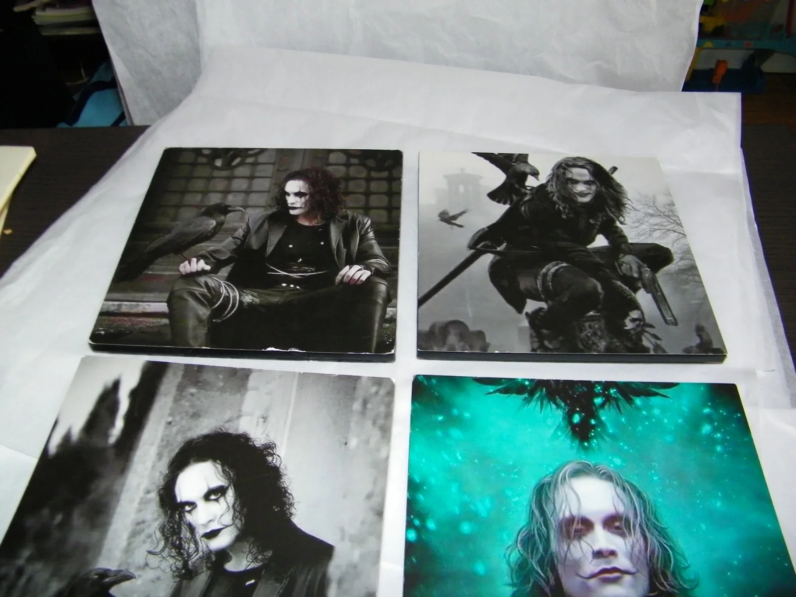 Set of 4 The Crow Movie Photos Pictures Tile Style Borderless mounted Frame 8 x8, изображение 4