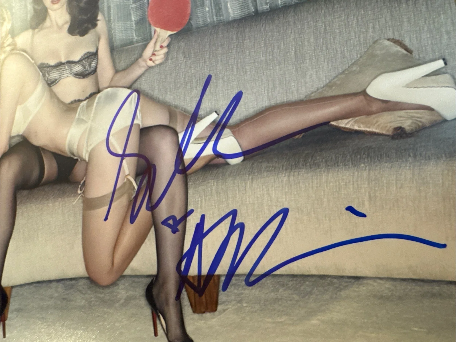Alison Brie, Gillian Jacobs — ALISON BRIE and GILLIAN JACOBS Signed 8x10 Autographed Photo, image 2