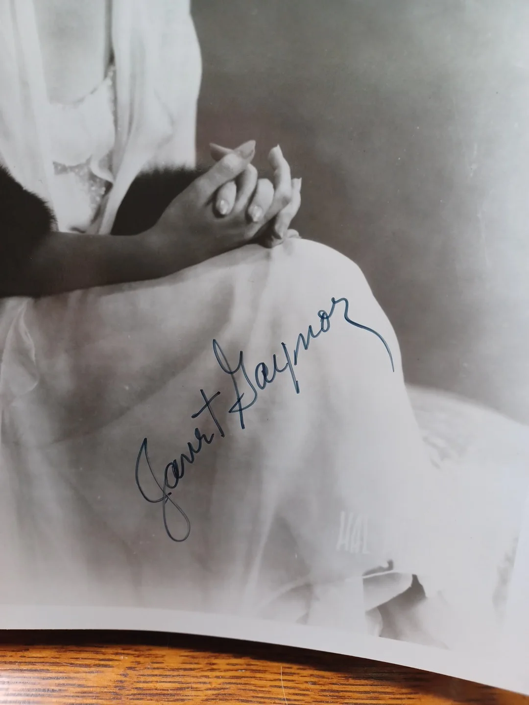 Janet Gaynor — Janet Gaynor Signed ORG 1930s Photograph Autographed 8 x 10 JRR16, изображение 2