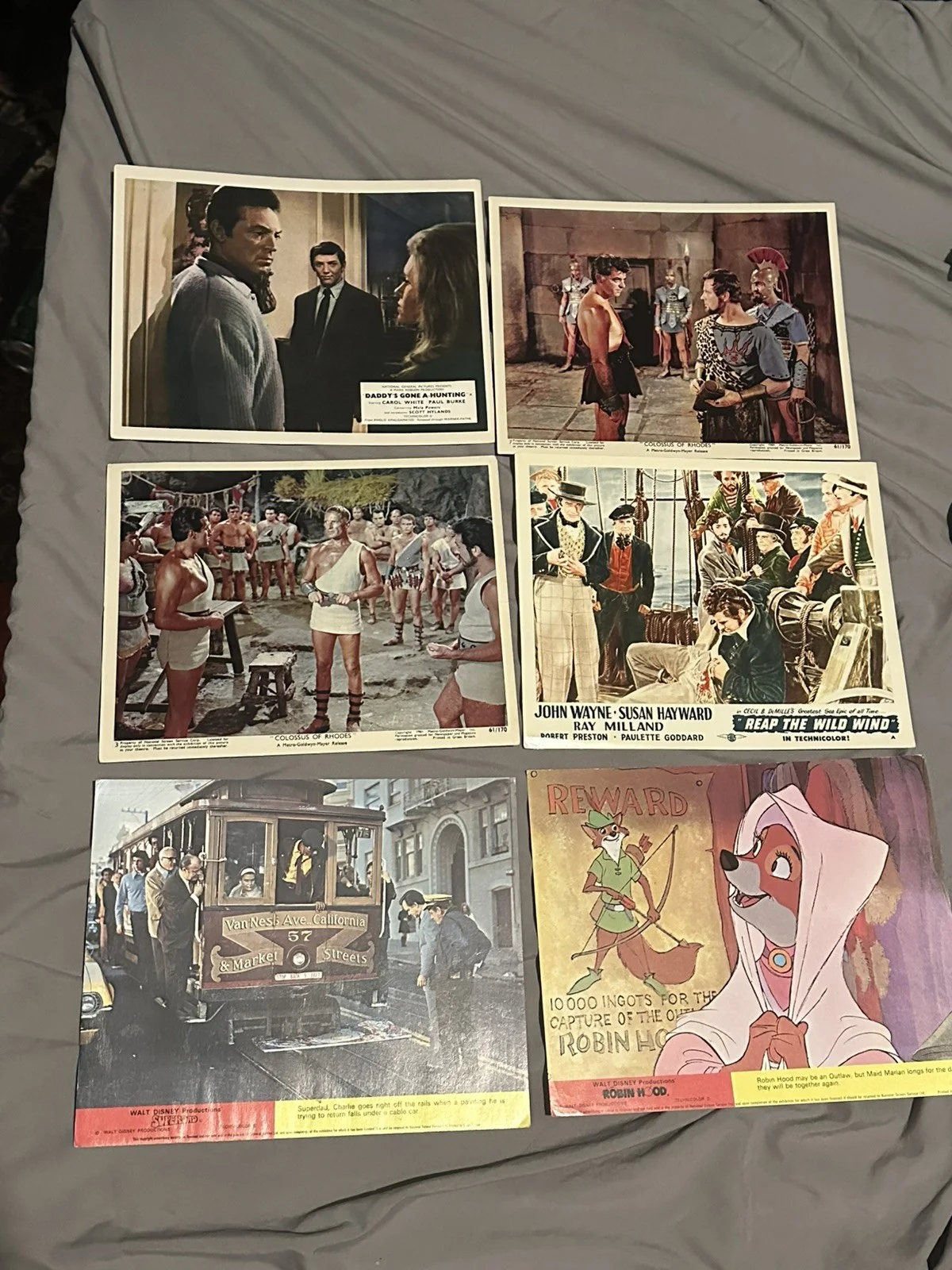 Bundle Of 40 Rare Original Lobby Cards .. John Wayne ￼ Fernando Lamas, изображение 5