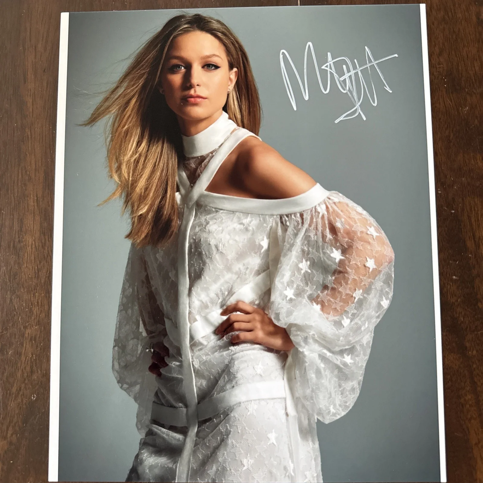 Melissa Benoist — Melissa Benoist Supergirl 8x10 HOT Photo Official Pix COA