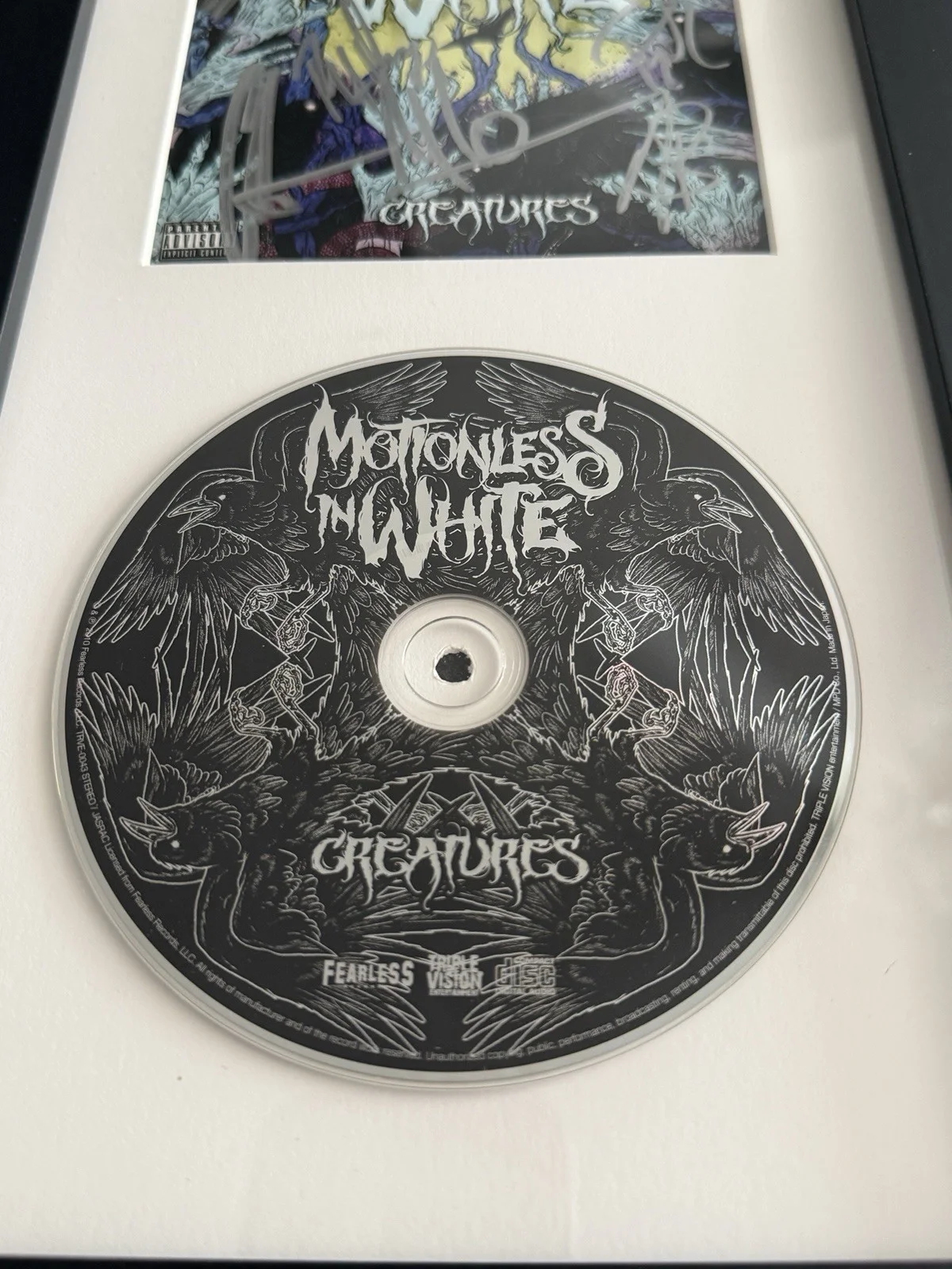 Chris Motionless, Ryan Sitk, TJ Bell, Ricky Horror, Josh Balz, An — MOTIONLESS IN WHITE CREATURES SIGNED DISPLAY FRAMED CD Auto Chris Motionless, image 3