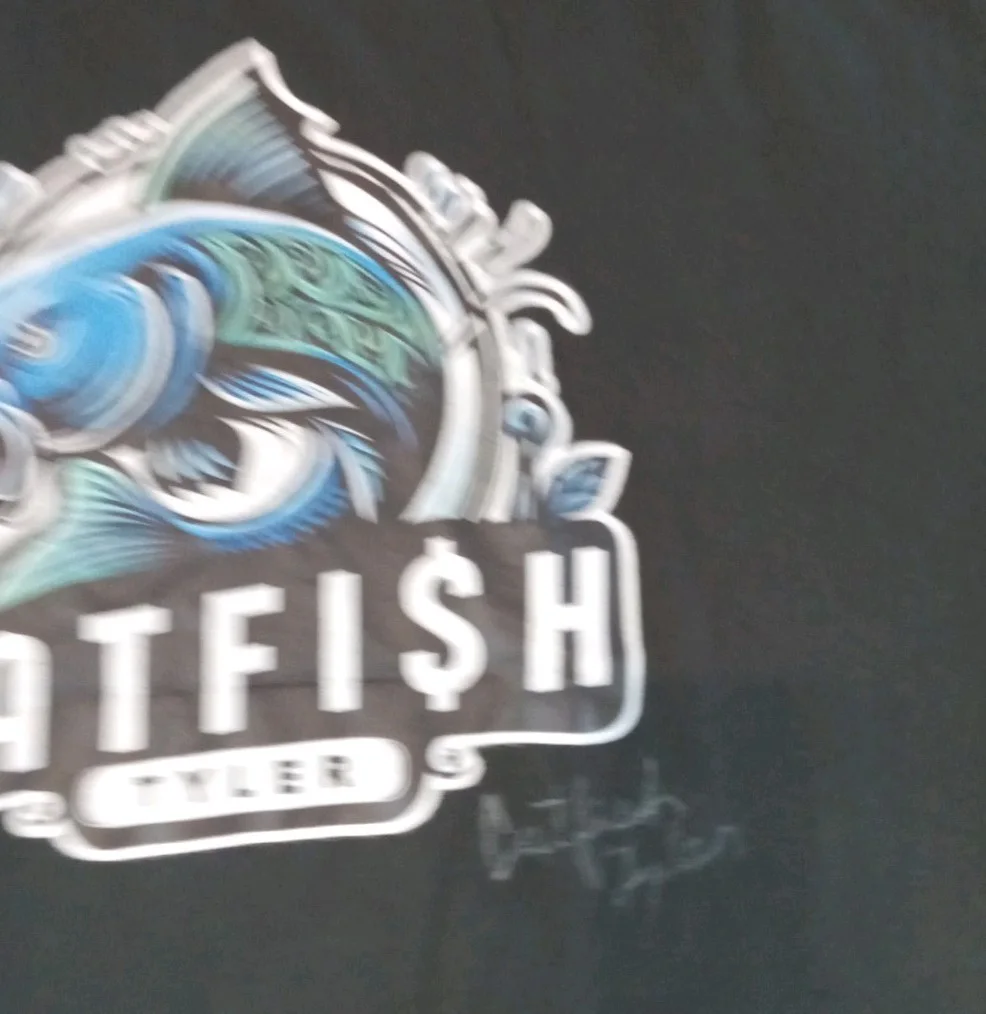 Autographed Tshirt Worn by Legendary Catfish Tyler Size XXL Black, image 3