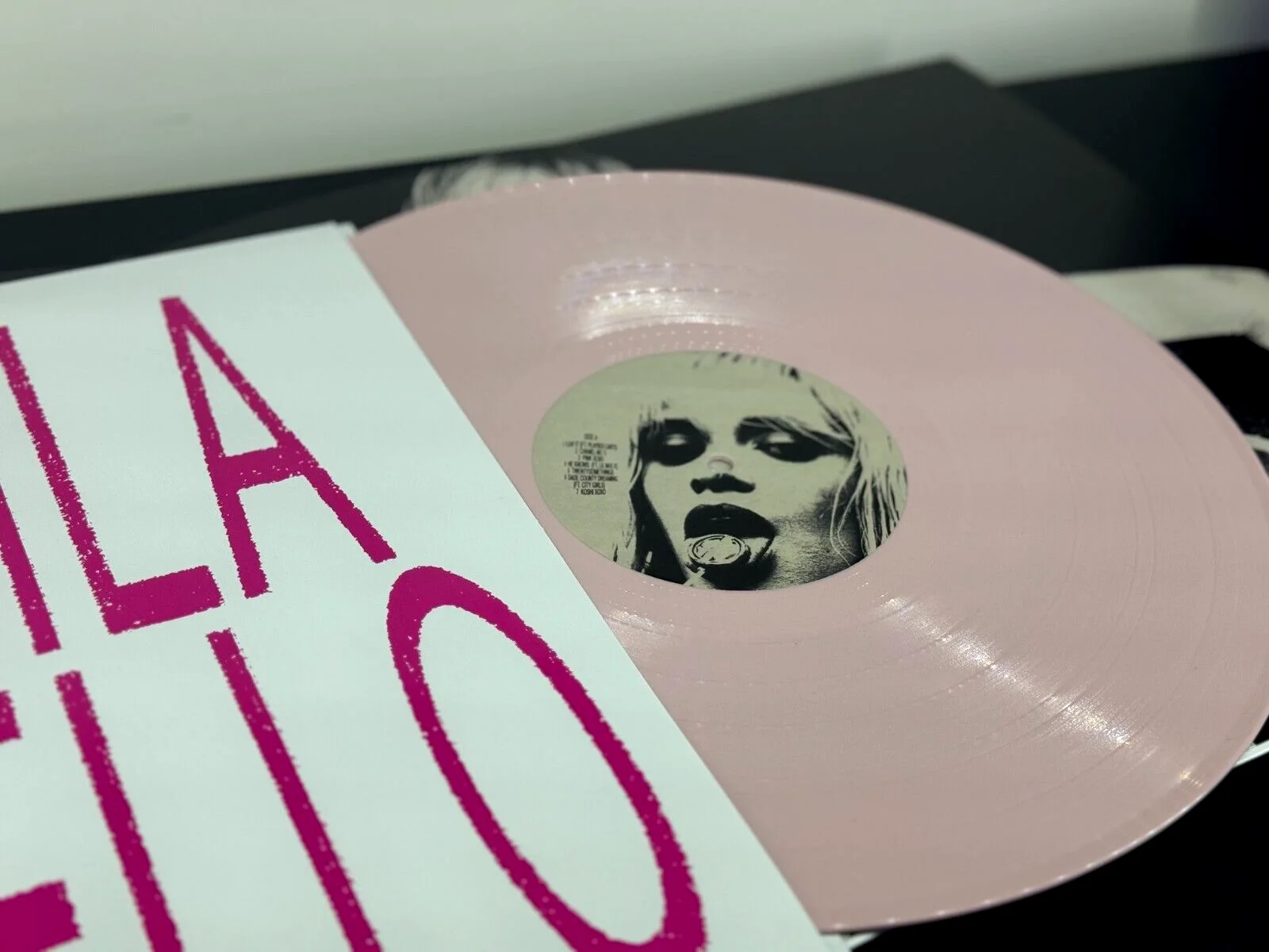 CAMILA CABELLO C, XOXO NEW Baby Pink Vinyl LP Record Album w/ Signed Auto RARE, изображение 3