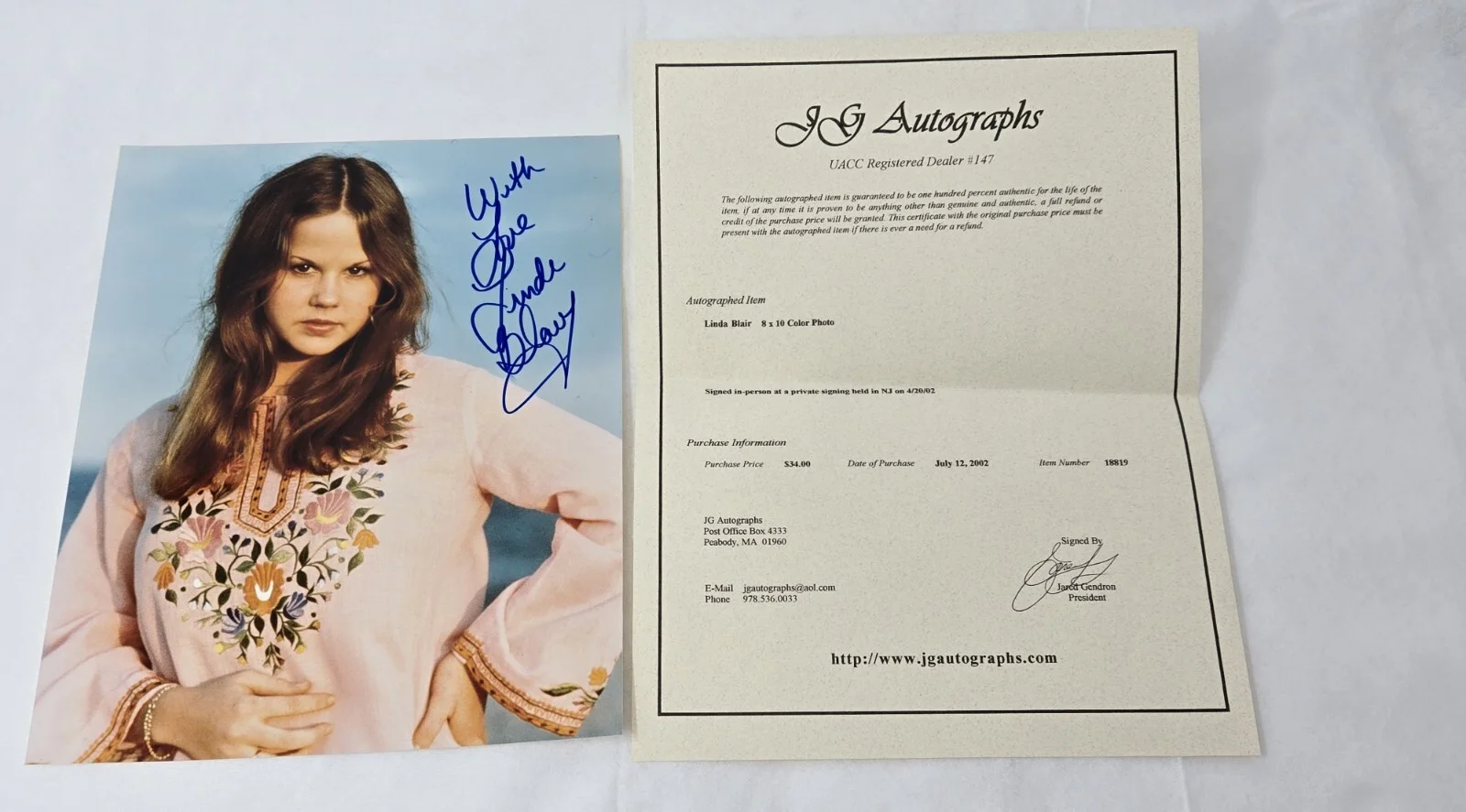 Linda Blair — LINDA BLAIR 2002 AUTOGRAPH SIGNED COLOR GLOSSY PHOTO 10X8 W/JG COA