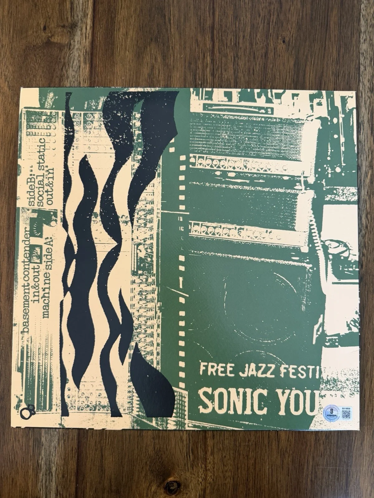 Kim Gordon ‘Sonic Youth’ Signed Vinyl Album ‘In/Out/In’ Beckett, изображение 2